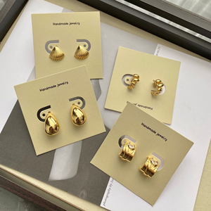 Personalizado de gama alta pendientes collar embalaje Tarjeta de papel logo hoja negra estampado en caliente joyería tarjetas de exhibición para negocios - Product Image 5