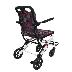 <span class=keywords><strong>Haut</strong></span> <span class=keywords><strong>de</strong></span> <span class=keywords><strong>gamme</strong></span> CE mobilité Portable manuel <span class=keywords><strong>fauteuil</strong></span> <span class=keywords><strong>roulant</strong></span> pliant léger roue <span class=keywords><strong>de</strong></span> transfert compagnie aérienne approuvée pour les Patients Walker Rollator - Product Image 3