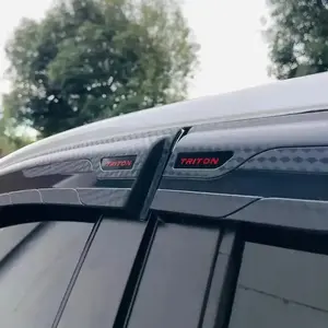 KQD Marca 3D fibra de carbono Novo Design Car Rain Guard Side Windows sol viseira para toyota hilux revo