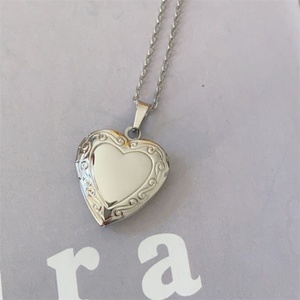 Dainty Stainless Steel Blank Charm Jewelry <b>Frame</b> Photo Picture <b>Memory</b> Heart Locket Pendant Necklace - Product Image 6