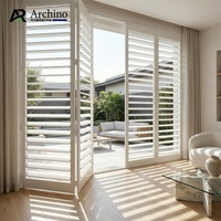 Volet vertical moderne de luxe en aluminium avec un design élégant à lamelles blanches pour les salles à manger et les espaces de vie des hôtels