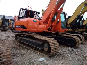 รถขุดไฮดรอลิกตีนตะขาบ Doosan DH300LC-7 มือสอง ขนาด 30 ตัน รุ่นปี 2019 พร้อมเครื่องยนต์และปั๊มไฮดรอลิกสำหรับขาย - Product Image 4