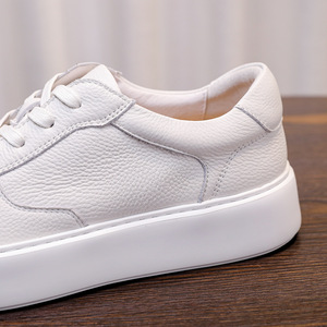 Zapatillas Deportivas Blancas para Hombre, Estilo Moderno, Suela Gruesa, Tendencia Deportiva Informal - Product Image 3