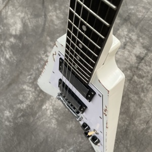 กีตาร์ไฟฟ้า <span class=keywords><strong>Flying</strong></span> <span class=keywords><strong>V</strong></span> สีขาวรุ่นใหม่ล่าสุด คัสตอม HH Pickup 6 สาย ตัวบอดี้ไม้มะฮอกกานีเมเปิล  ฟิงเกอร์บอร์ดไม้โรสวูด - Product Image 4