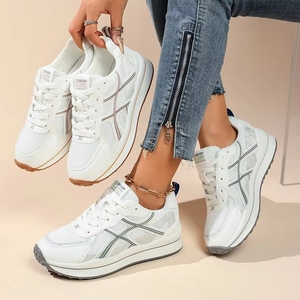 Colección Primavera Verano 2025: Zapatos Deportivos Casuales Transpirables para <span class=keywords><strong>Mujer</strong></span>, Inspirados en Forrest Gump, con Plataforma y Diseño Robusto - Product Image 2