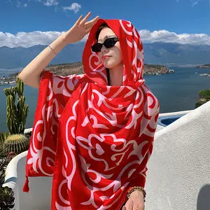 Großhandel elegante rote Blumenmuster Twill Baumwolle Kopftuch Wraps afrikanische Mode Boho-Stil Kleid Schals Baumwolle Druck Schals