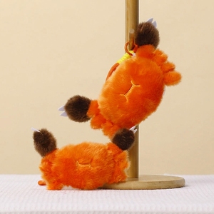 Llavero de peluche de cangrejo personalizado al por mayor, colgante estético de animal de peluche para bolso, mini juguete de vida marina, recuerdos de fiesta con marca personalizada - Product Image 2