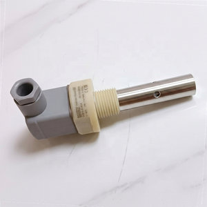 Sensor de Conductividad Analógico E+H Condumax CLS19 de 2 Electrodos con Protección Contra Infiltraciones IP65 - Product Image 6