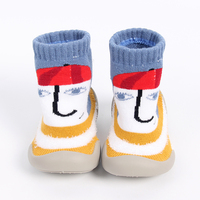 Chaussons bébé en tricot à motif abstrait créatif, avec chapeau color block, semelle souple et flexible en TPE antidérapante, vente en gros
