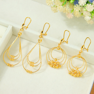 Boucles d'oreilles pendantes goutte d'eau rétro délicates plaquées or 21 carats, design perles, pour femme, collection 2026 - Product Image 3