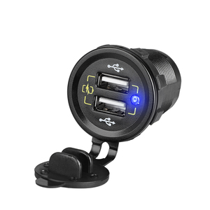 ขายส่ง พอร์ตชาร์จเร็วในรถยนต์แบบคู่ QC3.0 12-24V พร้อมไฟแสดงสถานะสีฟ้า - Product Image 1