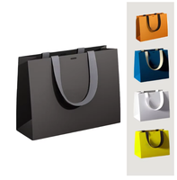 Sacs en papier personnalisés pour la vente en gros de vêtements de luxe, bijoux, cadeaux, avec logo de marque, ruban et accessoires de lamination