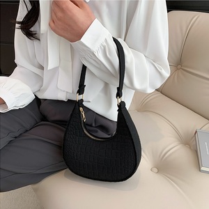 Twinkle mới thời trang Hàn Quốc của phụ nữ túi xách Crossbody Túi cảm thấy nách túi giản dị Vai Túi duy nhất Phụ nữ túi xách - Product Image 6