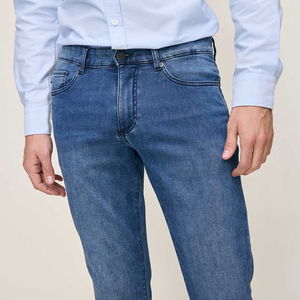 Custom Logo Men Denim <strong>Jeans</strong> Mid-Rise <strong>Blue</strong> <strong>Jeans</strong> with Private <strong>Label</strong> Service and Bulk Order Support - Product Image 5