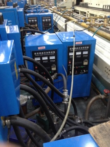 Calentador de Inducción de Alta Frecuencia de 60KW con Tecnología IGBT para Forja de Metales de Alta Resistencia/Proceso de Endurecimiento de Piezas Automotrices - Product Image 5