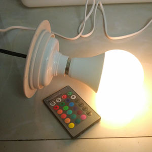 <span class=keywords><strong>Ampoule</strong></span> LED RGB E27 12 cm 110-240V pour Cube - Product Image 1