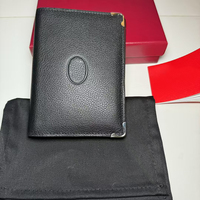 RFID-Pass halter aus echtem Leder Benutzer definierte personal isierte geprägte Abdeckung Family Travel Organizer Wallet Pouch Luxury