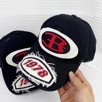 HOULIN Gorra de Béisbol de 6 Paneles con Bordado de Letras Estilo Americano, Unisex para Adultos, para Exteriores; Visera Ancha y Profunda