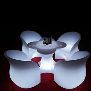 Tables et chaises de <span class=keywords><strong>bar</strong></span> et de restaurant modernes à LED lumineuses pour l'extérieur, meubles en plastique illuminés pour usage hôtelier, forme octogonale, 4 places - Product Image 2
