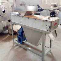 Machine de formage et de découpe de barres de nougat, machine de roulage et de découpe de barres de céréales aux flocons d'avoine et aux noix, machine de fabrication de barres de céréales au chocolat