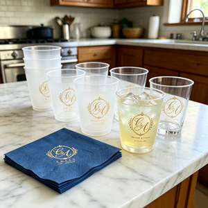 Gobelet en plastique à paroi simple de 350 ml, qualité alimentaire, impression personnalisée du logo, noir, avec serviette, pour cocktails et boissons, fond plat - Product Image 1