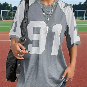 Maillot de football unisexe personnalisé à col en V, surdimensionné, respirant, imprimé, manches courtes, en maille, confortable et élégant pour les joueurs hommes et femmes - Product Image 2