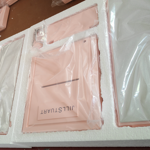 Espositore Pieghevole Personalizzato in Acrilico per Occhiali e Occhiali da Sole, Finitura Verniciata, Design Smontabile, Altezza Regolabile, Multi-Stile da Scrivania - Product Image 4