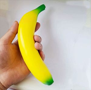 Balle anti-stress en mousse en forme de banane, publicité personnalisée avec logo imprimé - Product Image 3