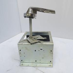Mecanismo de Operación Square D 9421lw7 con Manija 9421lcp48, Nuevo, Original, Disponible, Automatización Industrial, PLC Dedicado - Product Image 1
