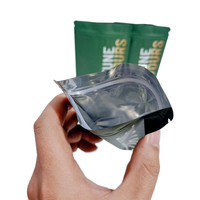 3.5g 7g 14g 28g pochette en mylar en plastique imprimée personnalisée refermable debout sacs en mylar à fermeture éclair résistant aux enfants