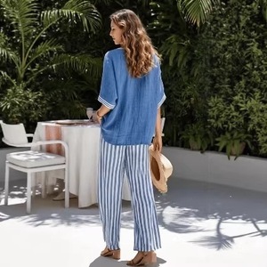 Ensemble décontracté pour femme, haut vert à col en V, pantalon rayé à jambes larges, tailles SMLXL2XL3XL, style Europe, Amérique, Moyen-Orient, artistique, rétro - Product Image 4