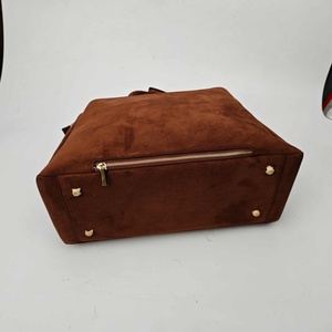 Factory Custom Vintage Suede Tote Bags Spacious Dual Carry Handbags With Custom Logo Low MOQ - Product Image 2