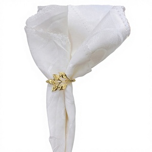 Anneau de serviette haut de gamme en alliage de zinc avec motif feuille, style européen, pour fêtes, mariages, hôtels, largeur 2,5 cm - Product Image 3