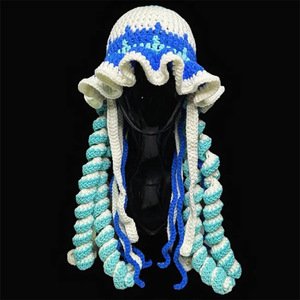 Gorro de punto hecho a mano con diseño de medusa para TikTok, gorro creativo y moderno para adultos con nuevo diseño hecho a mano, transfronterizo - Product Image 1