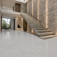Meilleure Vente Carrelage en Porcelaine Effet Marbre Gris Moyen Poli et Glacé 600x600mm Antidérapant et Étanche pour Sol et Mur de Hall d'Hôtel