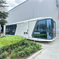 Tiny House, maison capsule, pièce modulaire, maison préfabriquée mobile, bureau, zone touristique, maison pour usage résidentiel et professionnel en extérieur