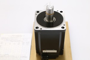 YASKAWA Authentique NIB SGMJV-08ADA21 750W AC d'occasion - Product Image 5