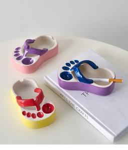Chanclas coloridas Cenicero Decoración Para sala de estar adornos accesorios para fumar figura de mesa divertida artesanía de cerámica decoración del hogar - Product Image 6