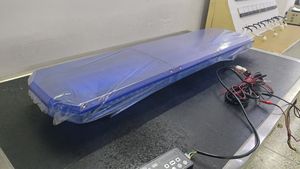 Barre lumineuse LED clignotante haute intensité de 47 pouces en alliage d'aluminium 120W 12V Faisceau combiné IP-67 Étanche Ajustement universel Ambulance - Product Image 5