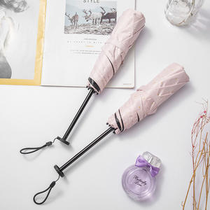 Parapluie pliant en trois sections Princesse Anna, en fibre de carbone, protection solaire, ouverture manuelle, léger, double usage, soleil et pluie - Product Image 1