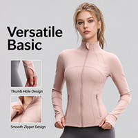 1. Veste de sport athlétique pour femme à séchage rapide, coupe ajustée, avec fermeture éclair intégrale, passe-pouces et poche zippée, idéale pour la course et l'entraînement