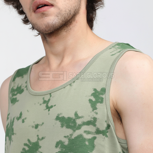 Camiseta Deportiva Sublimada Verde y Blanca para Hombre, Camiseta sin Mangas para Entrenamiento, Chaleco Deportivo Transpirable de Alta Elasticidad - Product Image 1