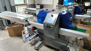 Film d'emballage avec une machine de recharge de savon de haute qualité - Product Image 4