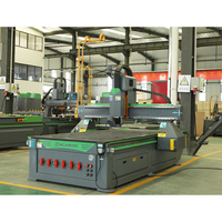 Routeur CNC 3 axes 1325 avec changeur d'outils automatique, accessoire rotatif pour routeur CNC pour le bois et le fer