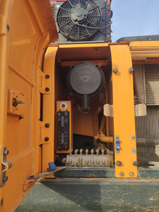 Excavadora HYUNDAI 300LC-9S usada de excelente rendimiento, de 30 toneladas excavadora de orugas, cojinete de núcleo PLC, Komatsu barato a la venta - Product Image 5