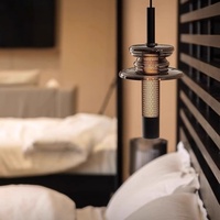 Lampe suspendue de chevet en aluminium de style italien, réglable en hauteur, avec abat-jour en verre noir, design moderne et minimaliste, luxe léger