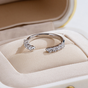 Messi Jewelry MSR-2074 PT950 Lab Grown <b>Diamond</b> Round Shape <b>Ring</b> For Women - Product Image 6