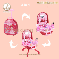 Ensemble de jeu de beauté 2-en-1 en gros, valise portable en alliage avec table de maquillage pour enfants unisexes, jouets en plastique pour filles, emballés en boîte