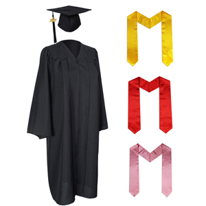 Conjunto <span class=keywords><strong>de</strong></span> Túnica <span class=keywords><strong>de</strong></span> Graduación <span class=keywords><strong>de</strong></span> Poliéster Tejido Personalizado con Birrete, Cinta y Chal, Vestido Académico Negro Unisex para Adultos, Túnicas <span class=keywords><strong>de</strong></span> Graduación para Ceremonia Universitaria - Product Image 3