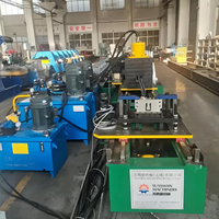 Machine de profilage de canaux de support photovoltaïque réglable en hauteur pour la pose de panneaux solaires et la construction de structures solaires